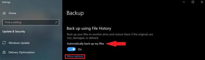 So verwenden Sie den Dateiversionsverlauf, um unter Windows 10 eine sichere Sicherung zu erstellen